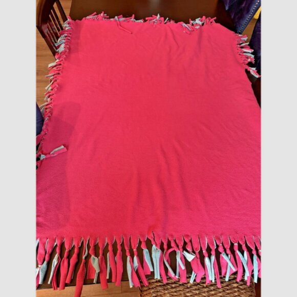 Doc McStuffins Hand Tied Fleece Throw Blanket Lamb Lollipops and Lemonade Disney - Picture 2 of 4